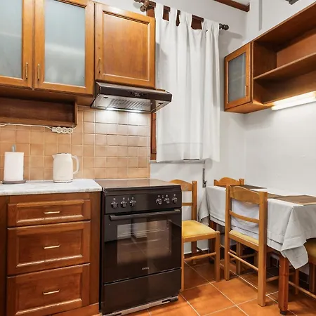 Spitatsi - House With Yard La Canea