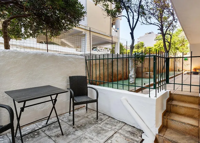 Spitatsi - With Yard بيت للعطل