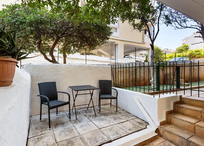 Spitatsi - With Yard بيت للعطل خانيا